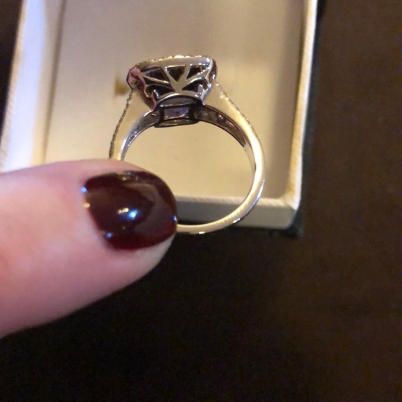New Faux Ring - Picture 3 of 5